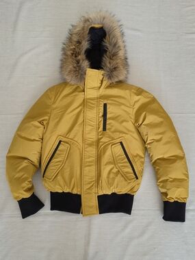 Mackage Luxury Yellow Down Bomber Jacket Fur   Fur-Trim Hood, 36